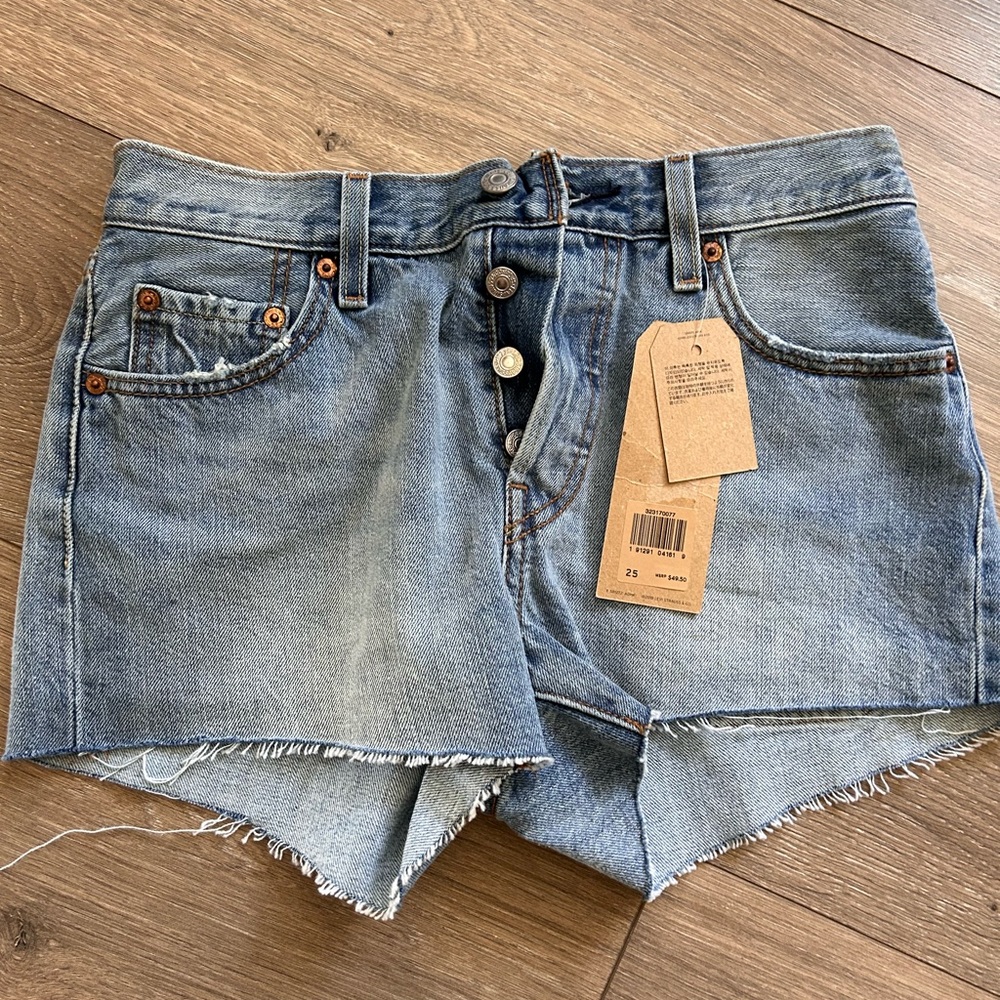 Levi’s 501 women’s shorts